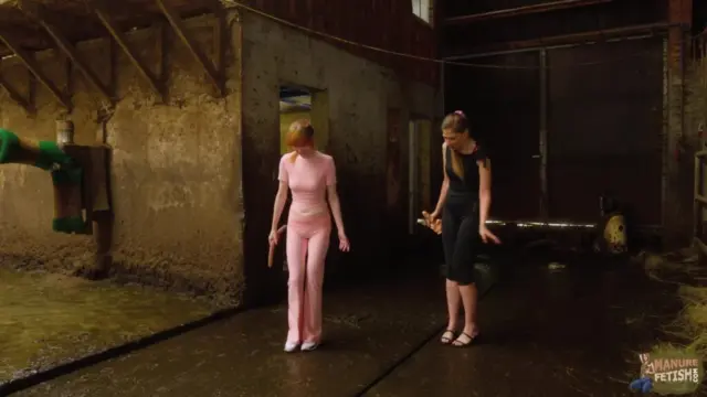 Alice Maze Lyndra Lynn Two Girls One Cowshed